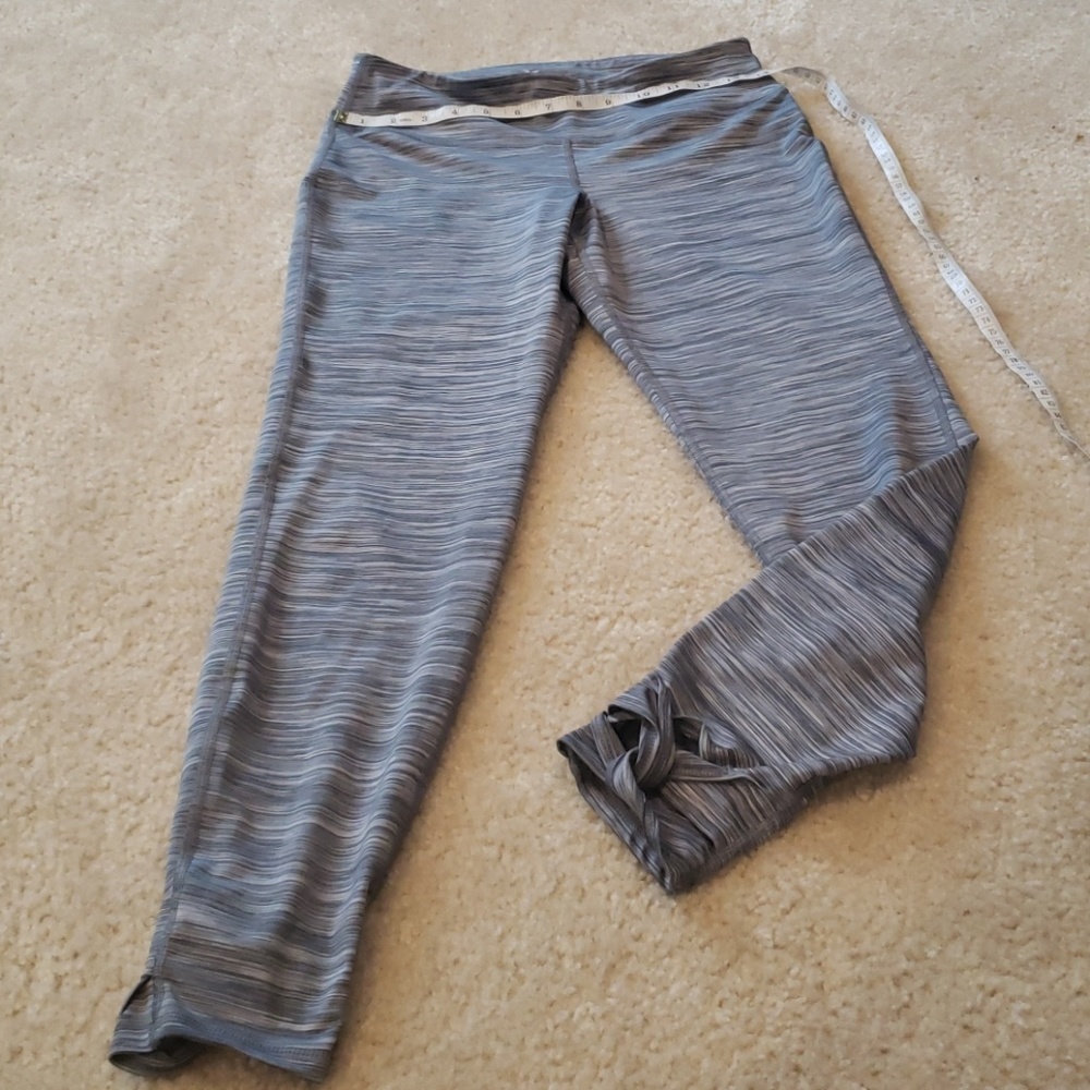 Old Navy sz md workout leggings EUC